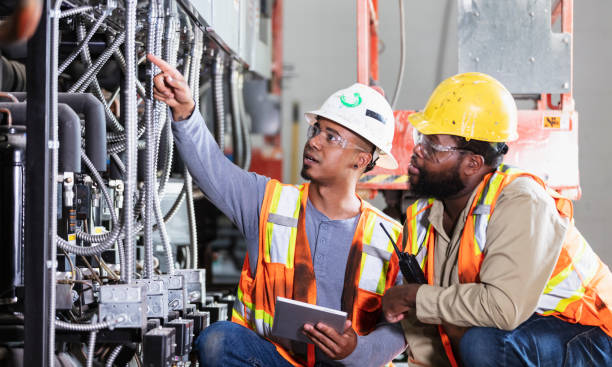 Best Emergency Electrical Repair  in Cambridge, MN
